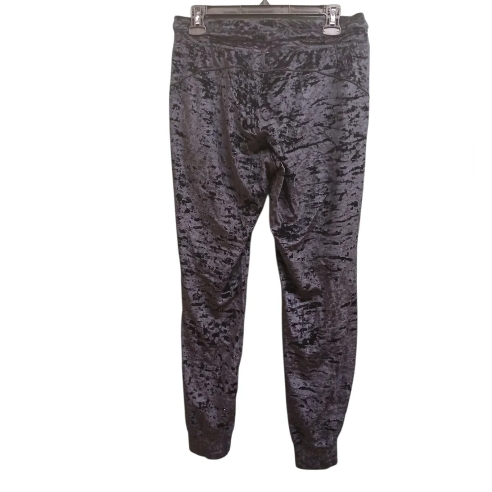 Lululemon Ready To Crush Jogger Pants In Black Velvet Size 8